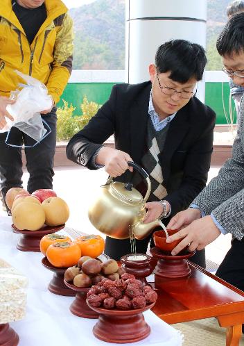 연구원 4층 완공기념의식